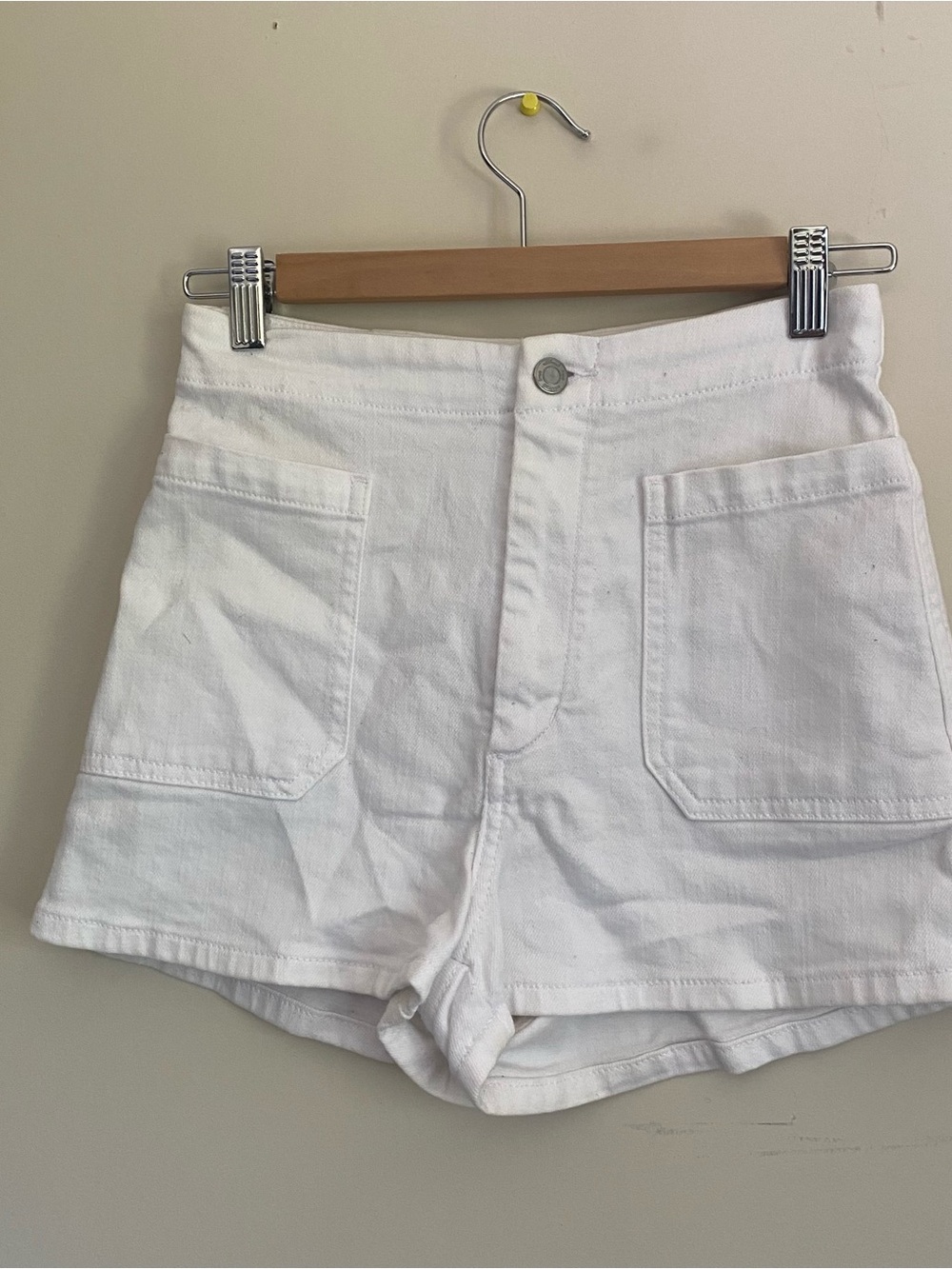Aritzia Wilfred Free White Denim Shorts